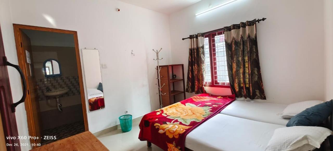 Spice Cottage Homestay Thekkady Exterior photo