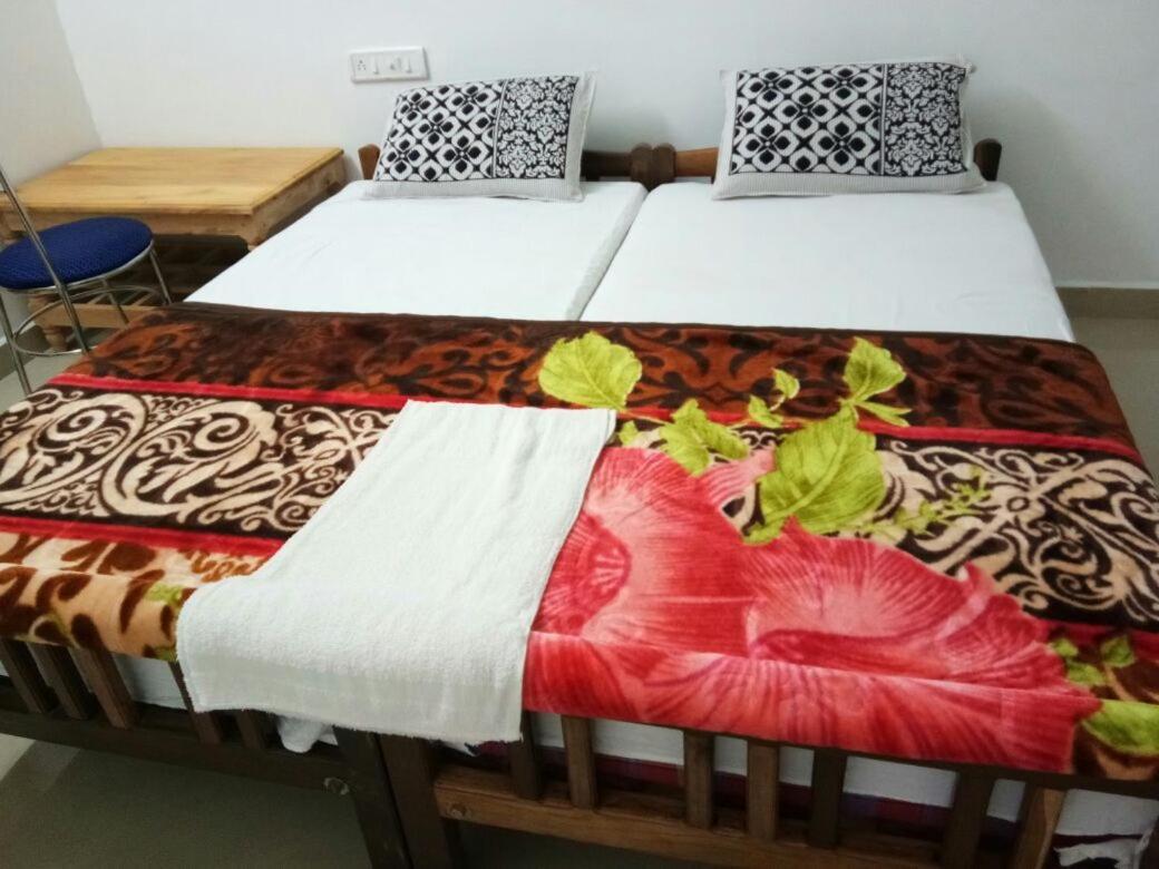 Spice Cottage Homestay Thekkady Exterior photo